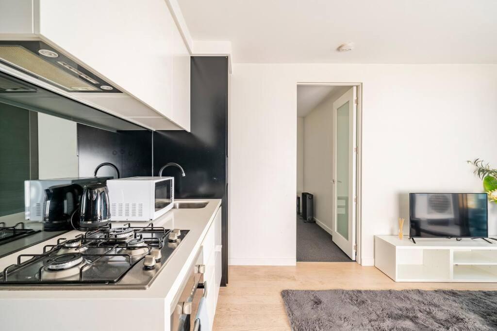 Luxury Apartment In Melbourne Buitenkant foto